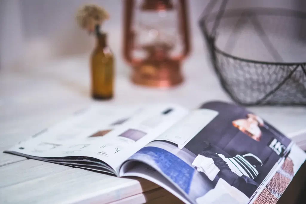 revista hispanopeople de la editorial capitan zarigueya